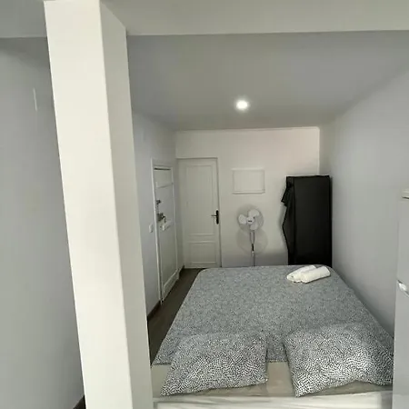 Big Apartment In Bairro Alto Apartment